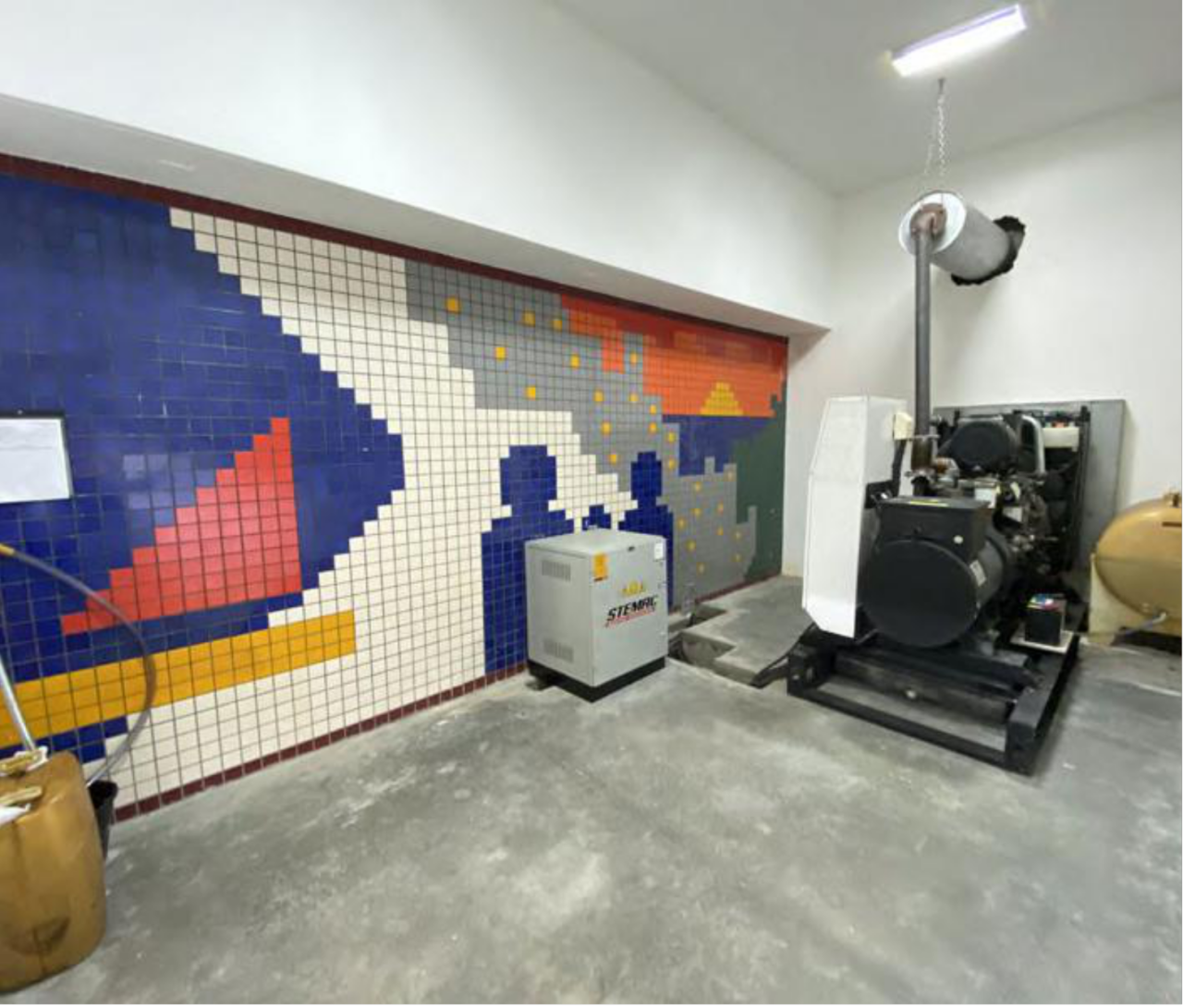 Construção do abrigo e instalação do grupo gerador